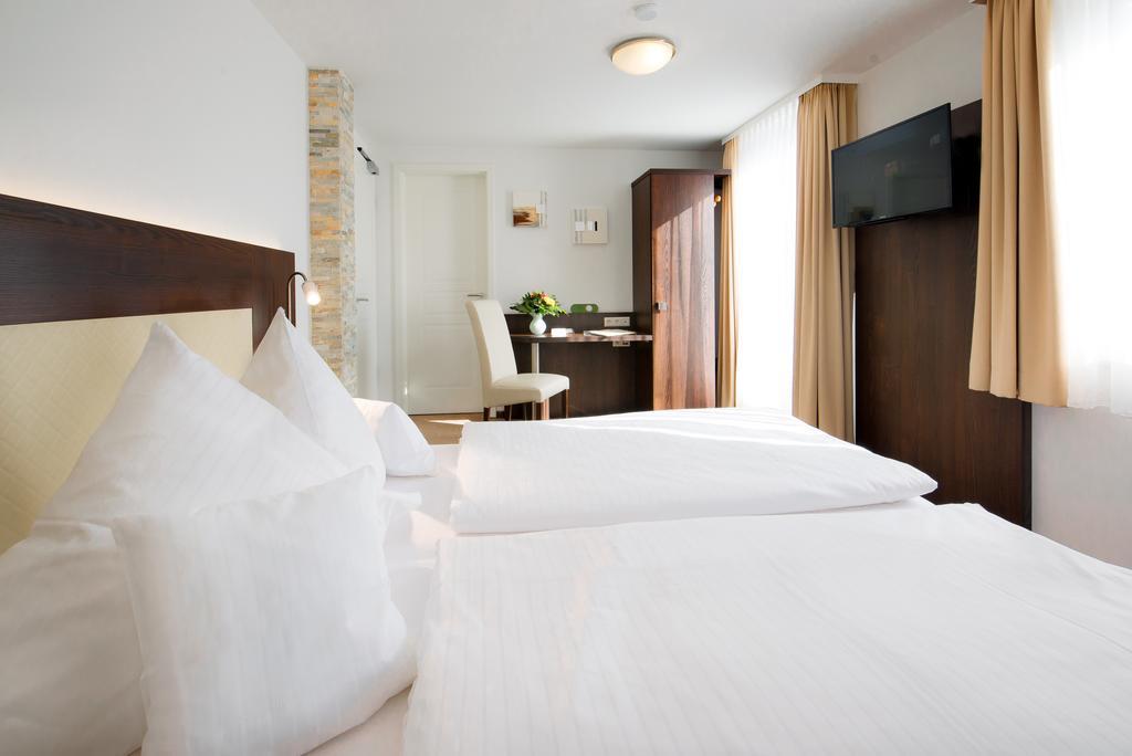 Landgasthof Birkenfelder Hof Hotel